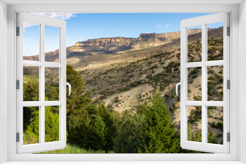 Fototapeta Naklejka Na Ścianę Okno 3D - Scenic view from route 14 in Wyoming.