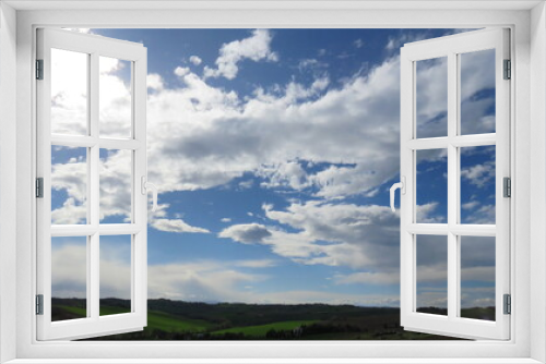 Fototapeta Naklejka Na Ścianę Okno 3D - Paesaggio con nuvole