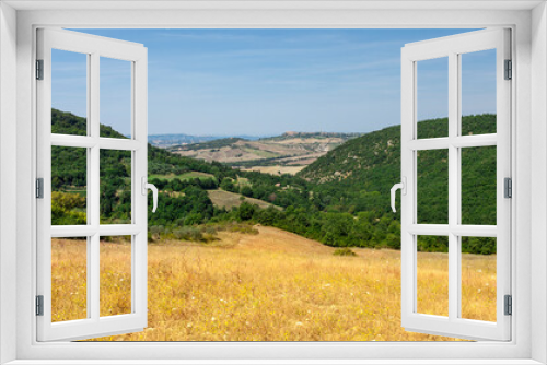 Fototapeta Naklejka Na Ścianę Okno 3D - Rural landscapes of beautiful Tuscany, Italy