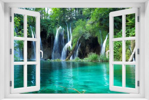 Fototapeta Naklejka Na Ścianę Okno 3D - Waterfalls with clear water in Plitvice National Park, Croatia