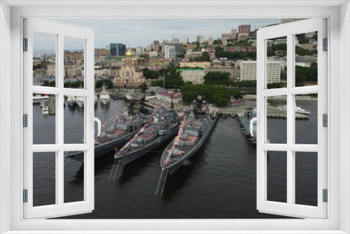 Fototapeta Naklejka Na Ścianę Okno 3D - Russian naval ships on anchor in Vladivostok