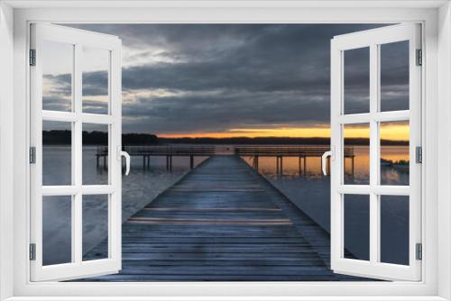 Fototapeta Naklejka Na Ścianę Okno 3D - The Footbridge