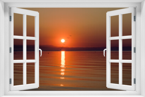 Fototapeta Naklejka Na Ścianę Okno 3D - beautiful sunrise on the adriatic sea in italy