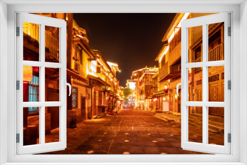 Fototapeta Naklejka Na Ścianę Okno 3D - Night view of ancient town streets in Chongqing, China