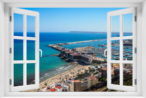 Fototapeta Naklejka Na Ścianę Okno 3D - Alicante is a port city on Spain’s southeastern Costa Blanca.