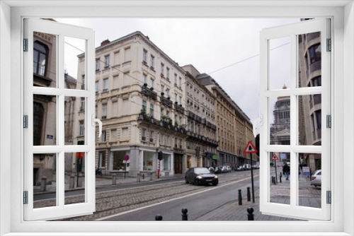 Fototapeta Naklejka Na Ścianę Okno 3D - Beautiful street in the historical center of Brussels. 