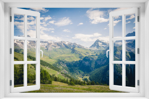 Fototapeta Naklejka Na Ścianę Okno 3D - Panorama montano alpino