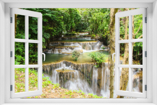 Fototapeta Naklejka Na Ścianę Okno 3D - Huay Mae Kamin or Huai Mae Khamin Waterfall at Khuean Srinagarindra National Park or Srinagarind Dam National Park in Kanchanaburi Province, Thailand