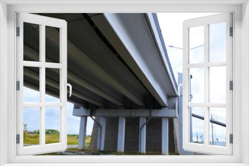 Fototapeta Naklejka Na Ścianę Okno 3D - bridge over the road, bottom view