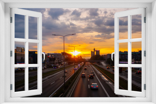 Fototapeta Naklejka Na Ścianę Okno 3D - sunset over the city