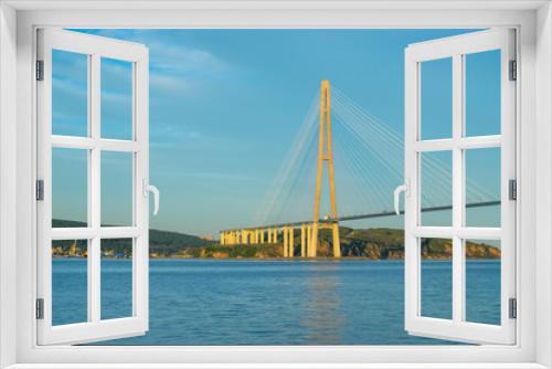 Fototapeta Naklejka Na Ścianę Okno 3D - Seascape with a view of the Russian bridge.