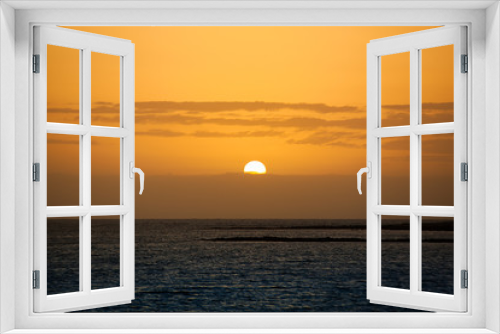 Fototapeta Naklejka Na Ścianę Okno 3D - Por do sol praia