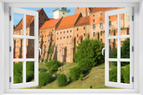 Fototapeta Naklejka Na Ścianę Okno 3D - 14th century Grudziadz Granaries, fortification complex of river bank on the Vistula river, Grudziadz, Poland