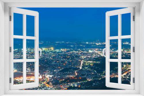 Fototapeta Naklejka Na Ścianę Okno 3D - 皿倉山より望む北九州方面の夜景パノラマ