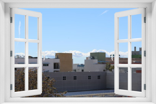 Fototapeta Naklejka Na Ścianę Okno 3D - California ROOF Tops give the best sky and horizon lines. 
