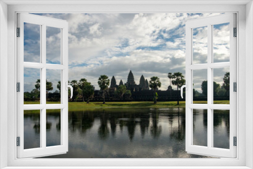 Fototapeta Naklejka Na Ścianę Okno 3D - Ruins of Angkor Wat, ancient Khmer Empire, Siem Reap in Cambodia