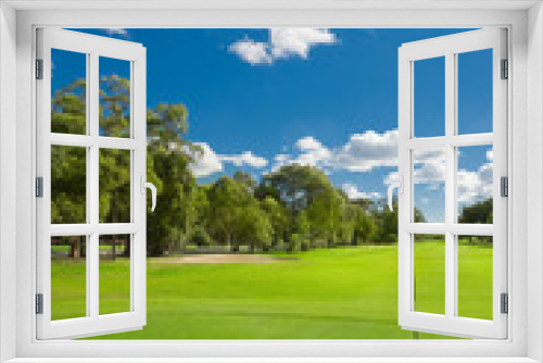 Fototapeta Naklejka Na Ścianę Okno 3D - beautiful golf course