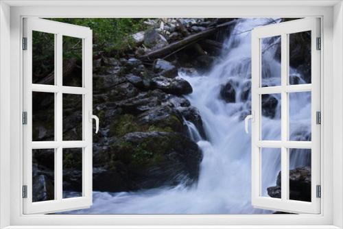 Fototapeta Naklejka Na Ścianę Okno 3D - Long exposure waterfalls in BC, Canada.