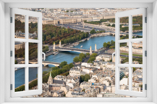 Fototapeta Naklejka Na Ścianę Okno 3D - PARIS - AUGUST 27 2012: The Seine river in Paris.