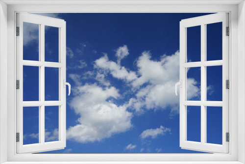Fototapeta Naklejka Na Ścianę Okno 3D - 青空と白い雲