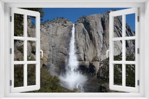 Fototapeta Naklejka Na Ścianę Okno 3D - Yosemite Falls