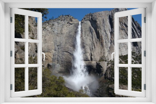 Fototapeta Naklejka Na Ścianę Okno 3D - Yosemite Falls