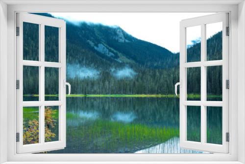 Fototapeta Naklejka Na Ścianę Okno 3D - Joffre lakes - upper and middle Joffre lake whistler Canada