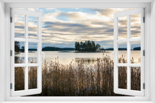 Fototapeta Naklejka Na Ścianę Okno 3D - Evening view to the sea shore and Gulf of Finland, Kopparnas-Storsvik recreation area, Finland