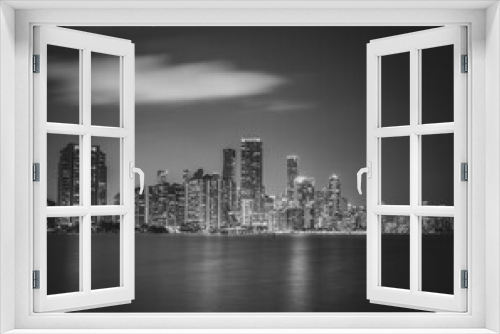Fototapeta Naklejka Na Ścianę Okno 3D - miami florida  skyline city buildings downtown Brickell  