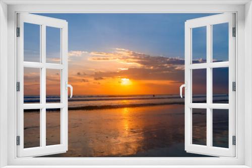 Fototapeta Naklejka Na Ścianę Okno 3D - Beautiful sunset in the beach