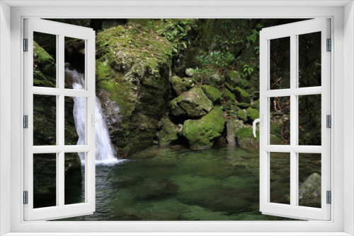 Fototapeta Naklejka Na Ścianę Okno 3D - 滝と岩