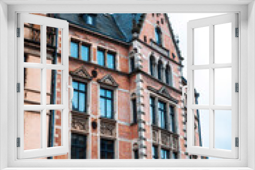Fototapeta Naklejka Na Ścianę Okno 3D - Antique building view in Old Town, Hanover, Germany.