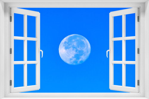 Fototapeta Naklejka Na Ścianę Okno 3D - Full moon in the morning sky