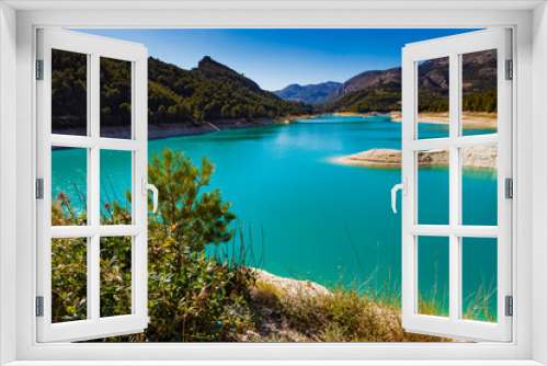 Fototapeta Naklejka Na Ścianę Okno 3D - Guadalest Reservoir in Spain