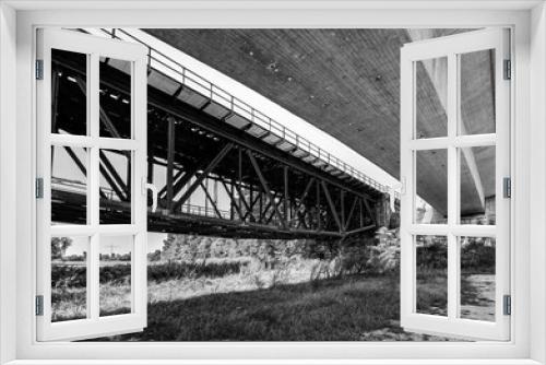 Fototapeta Naklejka Na Ścianę Okno 3D - Alte Eisenbahnbrücke aus Stahl