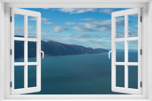 Fototapeta Naklejka Na Ścianę Okno 3D - View of The Lake and Mountains