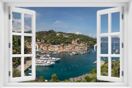 Fototapeta Naklejka Na Ścianę Okno 3D - Italy 2020 august: Portofino little harbour village in italian riviera in liguria.