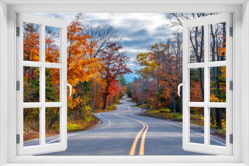 Fototapeta Naklejka Na Ścianę Okno 3D - A Road at Autumn in Door County of Wisconsin