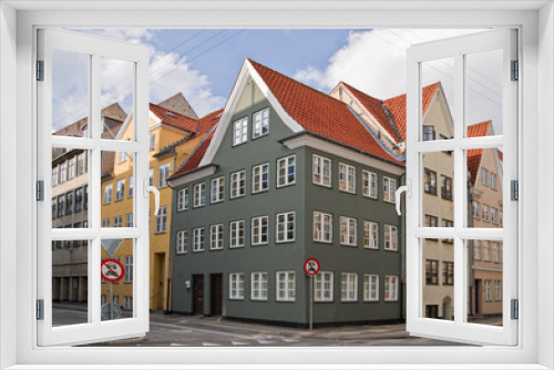 Fototapeta Naklejka Na Ścianę Okno 3D - Colorful old apartment houses in Copenhagen, Denmark.