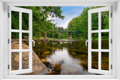 Fototapeta Naklejka Na Ścianę Okno 3D - Brücke über Fluss