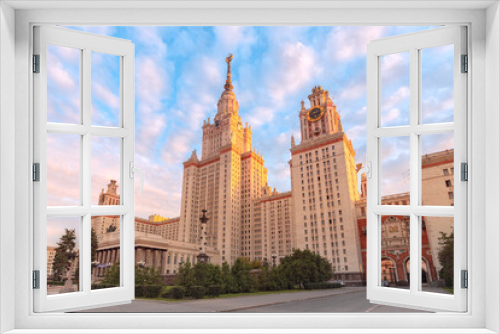 Fototapeta Naklejka Na Ścianę Okno 3D - The main campus of Lomonosov Moscow state University. Majestic building in the architectural style of the Stalinist Empire