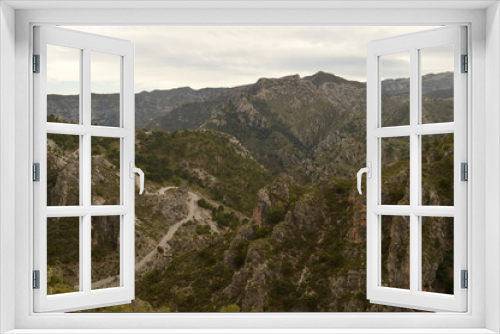 Fototapeta Naklejka Na Ścianę Okno 3D - Hiking on the beautiful paths in the Sierra Nevada Mountains in Southern Spain