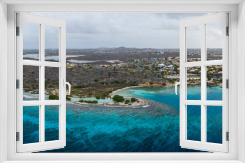 Fototapeta Naklejka Na Ścianę Okno 3D - Aerial view of coast of Curaçao in the Caribbean Sea with turquoise water, cliff, beach and beautiful coral reef