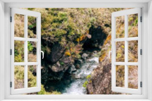 Fototapeta Naklejka Na Ścianę Okno 3D - Mountain stream in Tongariro National Park
