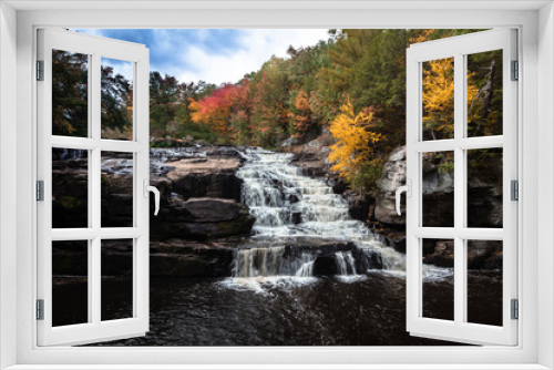 Fototapeta Naklejka Na Ścianę Okno 3D - Brilliant fall foliage surrounds the beautiful cascading Shohola Falls in the Pennsylvania Poconos