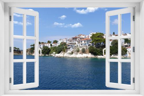 Fototapeta Naklejka Na Ścianę Okno 3D - Picturesque main town of Skiathos island, Sporades, Greece