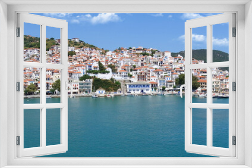 Fototapeta Naklejka Na Ścianę Okno 3D - Picturesque main town and port of Skopelos island, Sporades, Greece