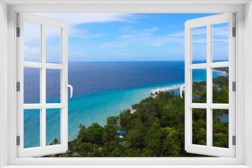 Fototapeta Naklejka Na Ścianę Okno 3D - Tropical landscape: beautiful beach and tropical sea. Bohol, Philippines. Summer and travel vacation concept.