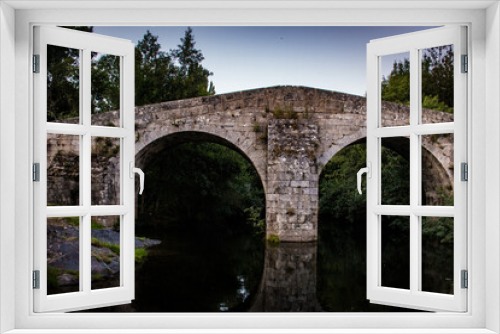 Fototapeta Naklejka Na Ścianę Okno 3D - Puente romano de Hermisende (Zamora-España)