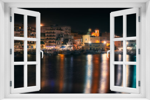 Fototapeta Naklejka Na Ścianę Okno 3D - night city view italian harbour
